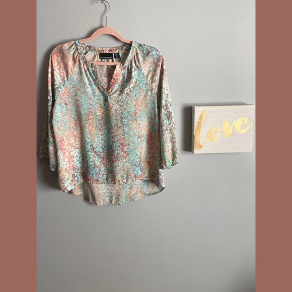Cynthia Rowley Tops - Cynthia Rowley | Blue and Pink Patterned V-Neck Blouse | Size: X-Small